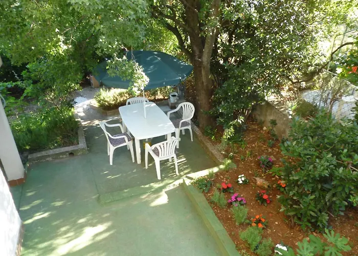 With Parking Space Starigrad, Paklenica - 25358 Starigrad-Paklenica
