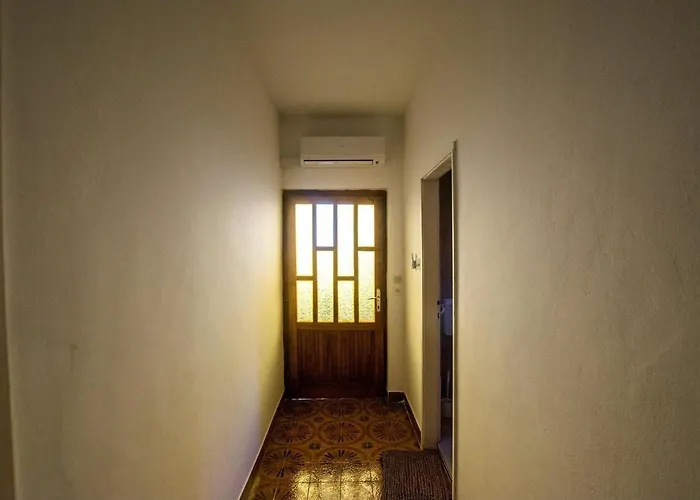 With Parking Space Starigrad, Paklenica - 25358 * Starigrad Paklenica